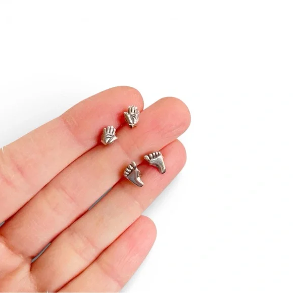 Set of 2 Sterling Silver Mini Hands and Feet Earrings - Picture 2 of 5